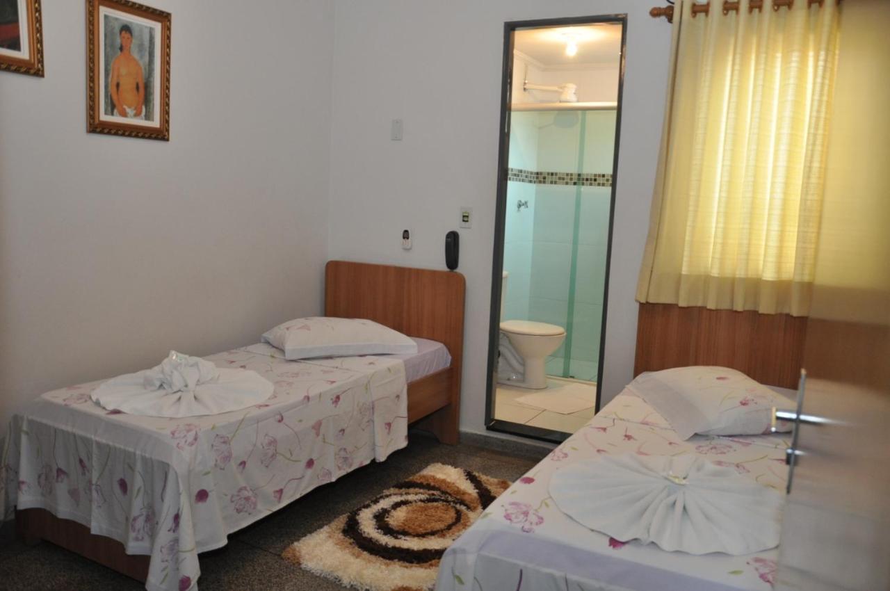 Hotel Graunas Сан-Карлус Экстерьер фото